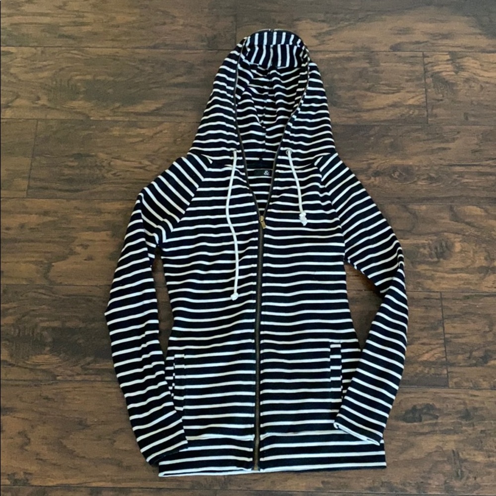 Ampersand Avenue FullZip Sweatshirt